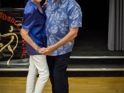 BB 03 STANDING ON FLOOR